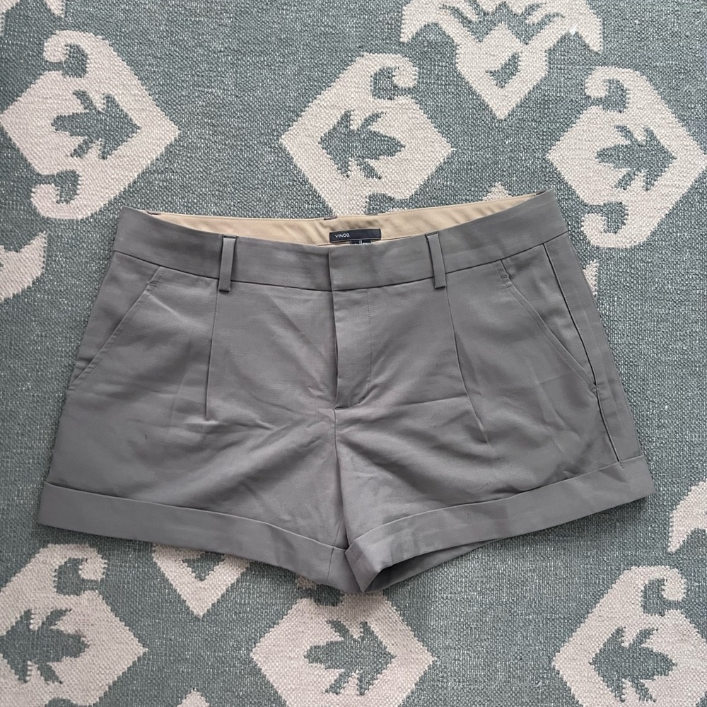 Vince Light Gray Women's Shorts